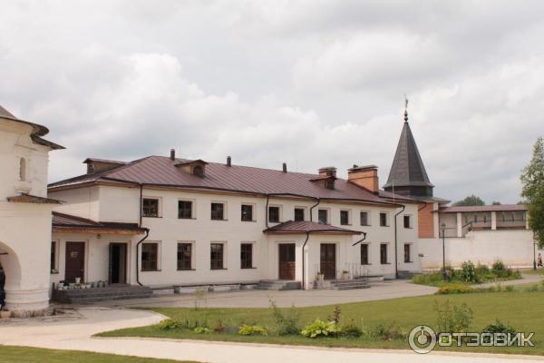 Старицкий Свято-Успенский монастырь