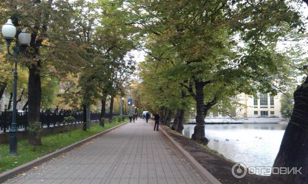 Парк Чистые пруды (Россия, Москва) фото