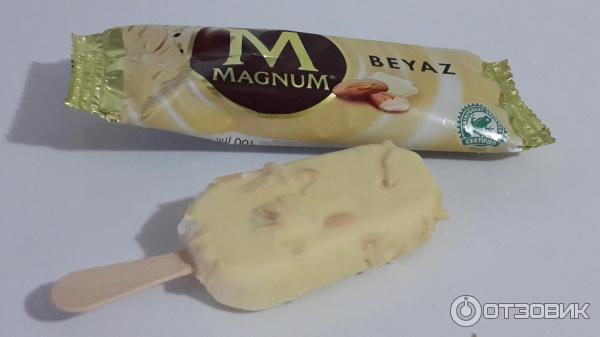 Магнат эйфория мороженое маскарпоне голубика. Мороженое Magnum Algida. Мороженое эскимо Magnum. Magnum Almond мороженое. Мороженое сваля фисташковое эскимо.