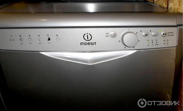 Посудомоечная машина Indesit DFG 26B1 NX EU фото