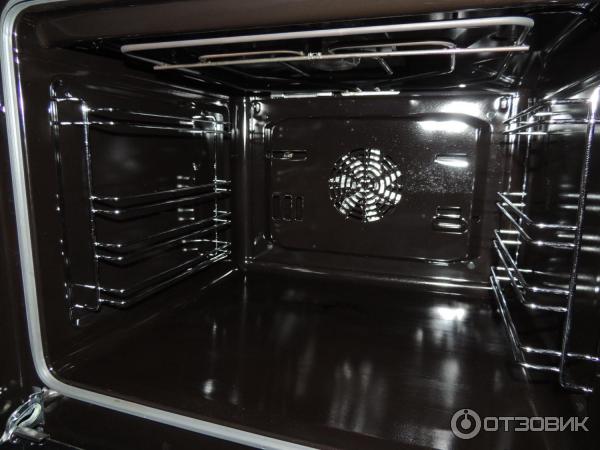 Встраиваемый электрический духовой шкаф Bosch HBN331.1S фото