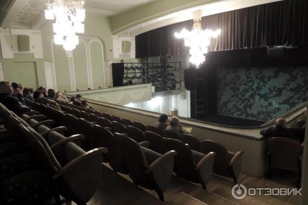 Театр акимова фото зала с местами
