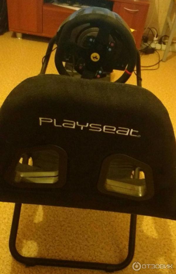 Playseat Challenge игровое кресло фото
